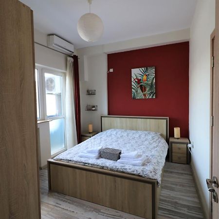 בוקרשט Charming Cozy Apartment - Old Town - Free Minibar מראה חיצוני תמונה