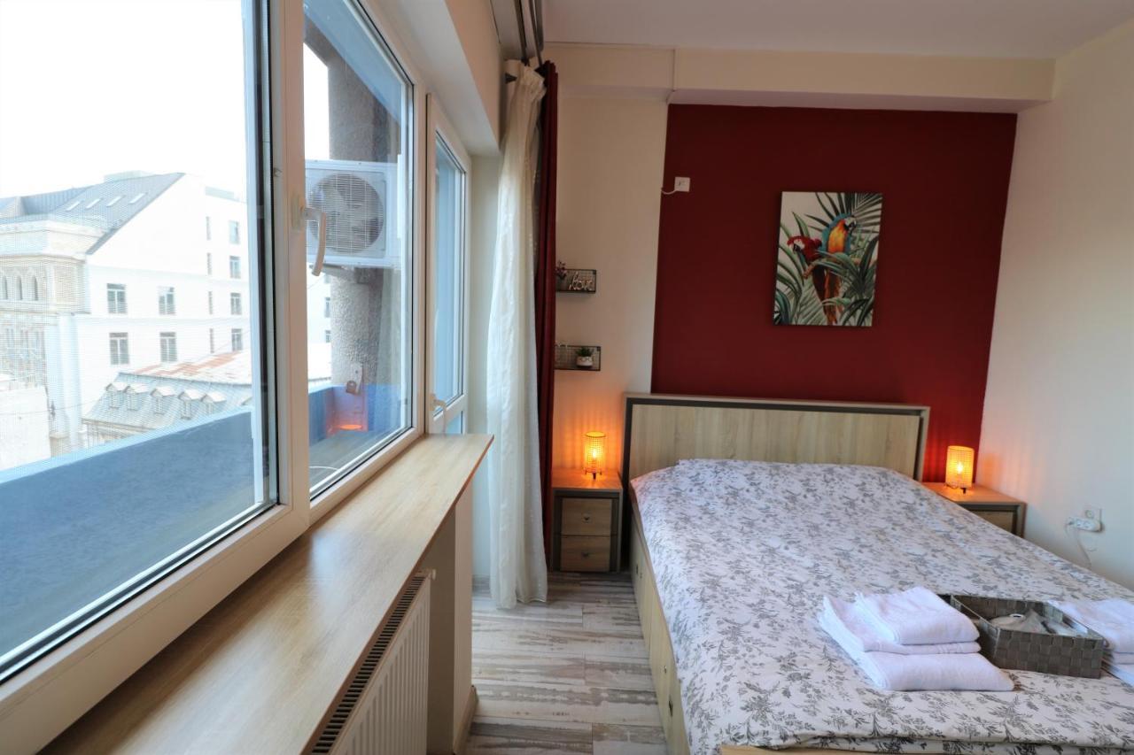 בוקרשט Charming Cozy Apartment - Old Town - Free Minibar מראה חיצוני תמונה