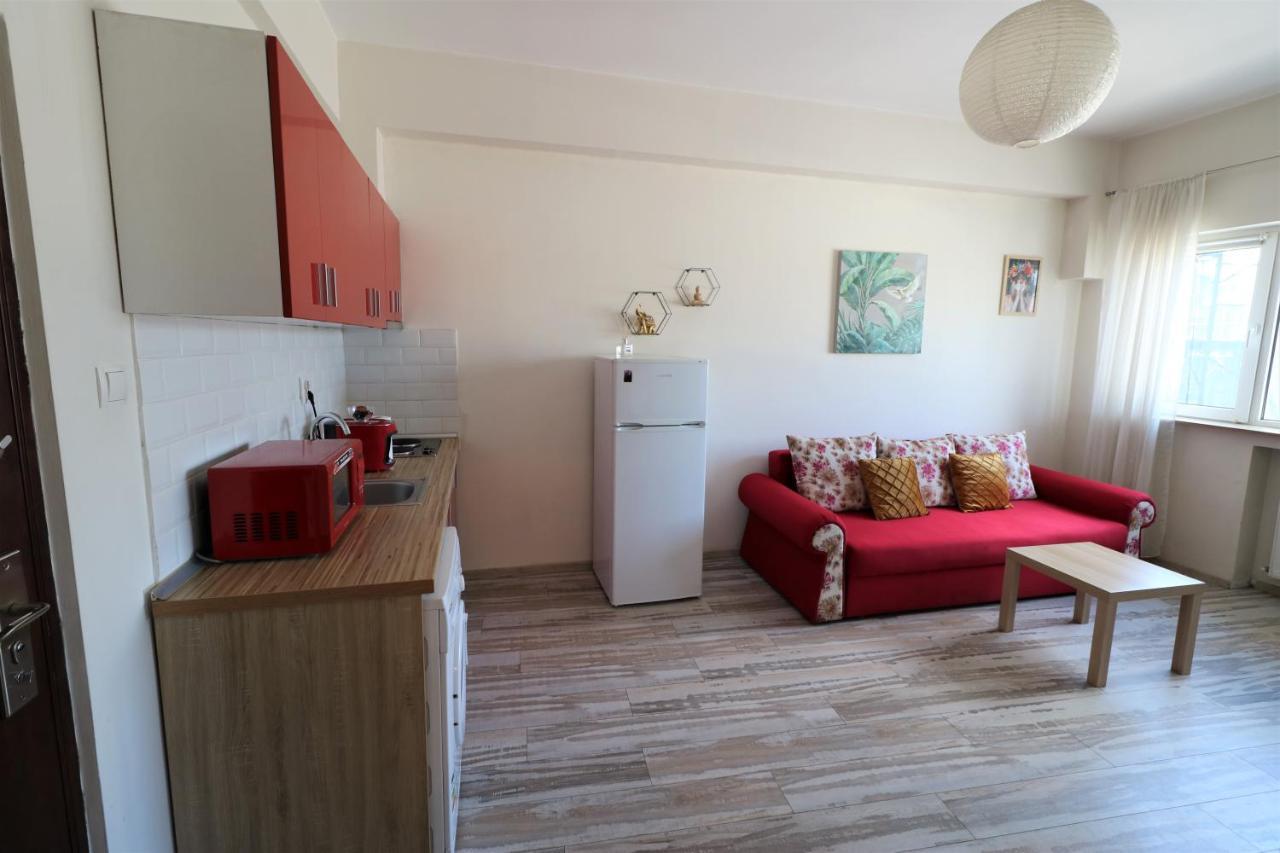 בוקרשט Charming Cozy Apartment - Old Town - Free Minibar מראה חיצוני תמונה