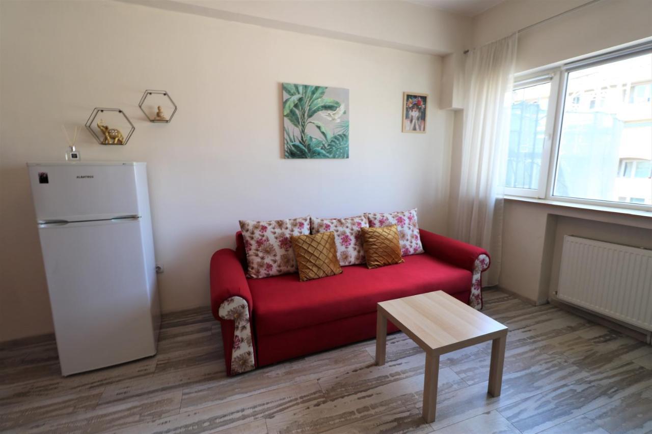 בוקרשט Charming Cozy Apartment - Old Town - Free Minibar מראה חיצוני תמונה