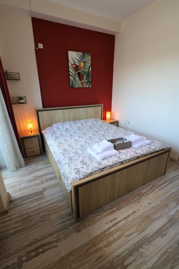 בוקרשט Charming Cozy Apartment - Old Town - Free Minibar מראה חיצוני תמונה