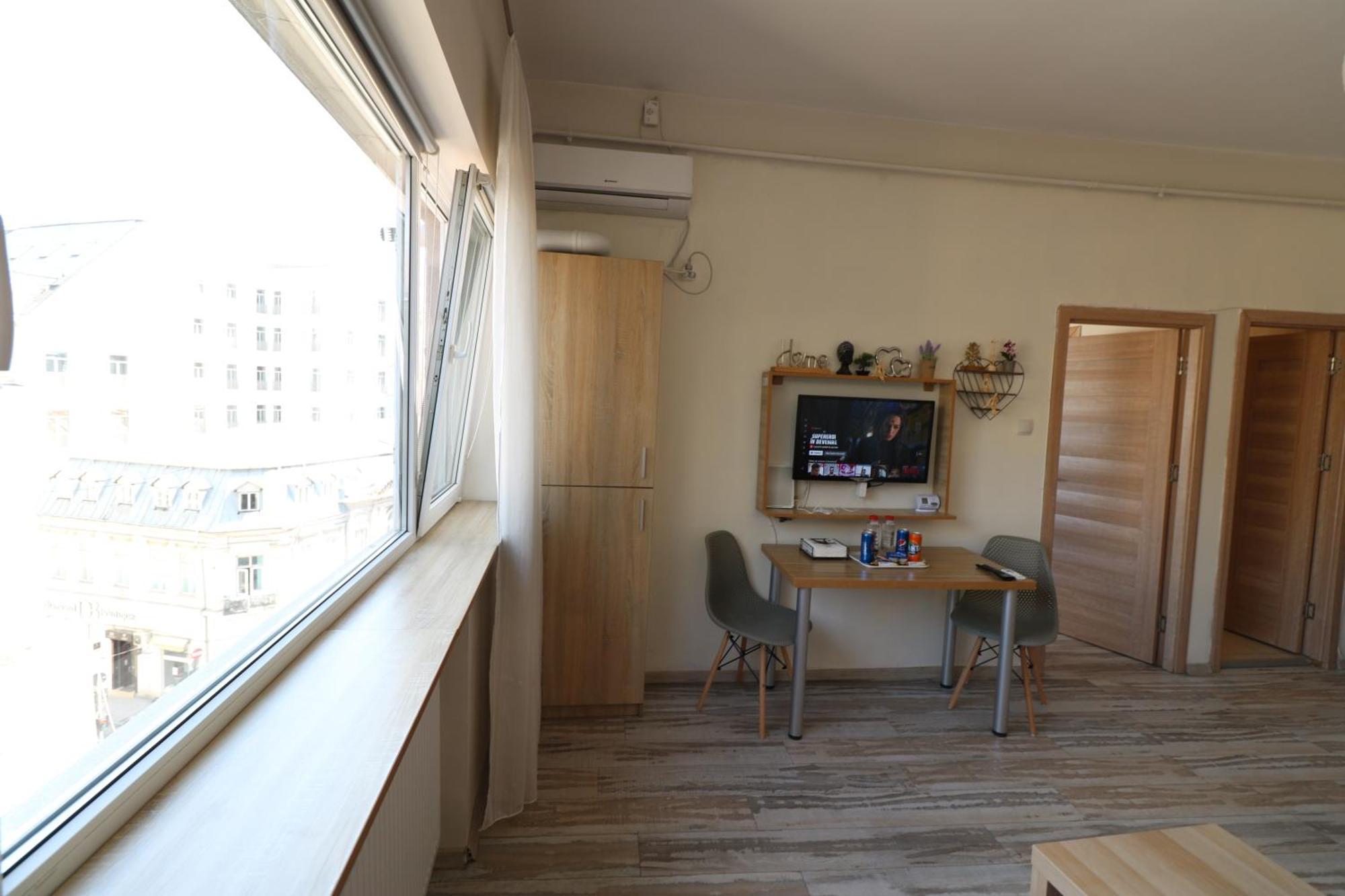 בוקרשט Charming Cozy Apartment - Old Town - Free Minibar מראה חיצוני תמונה